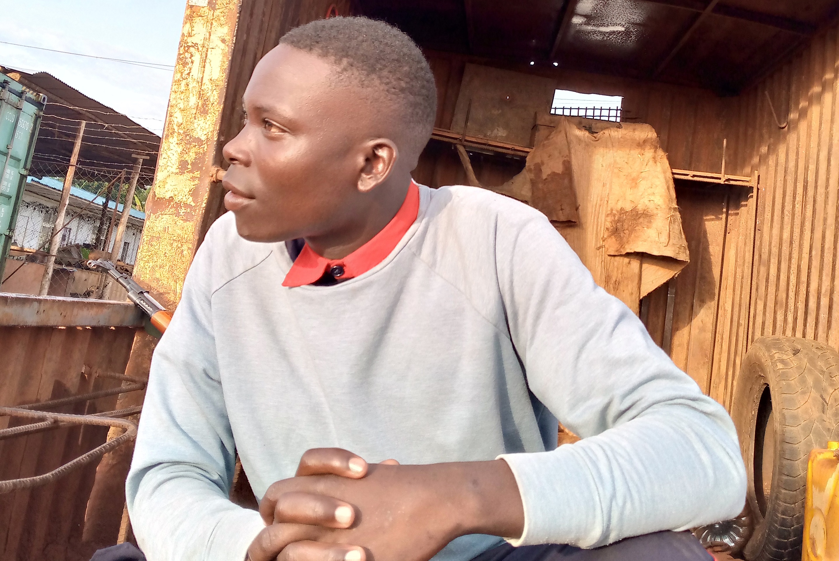 Paru Peri Utiye Ango